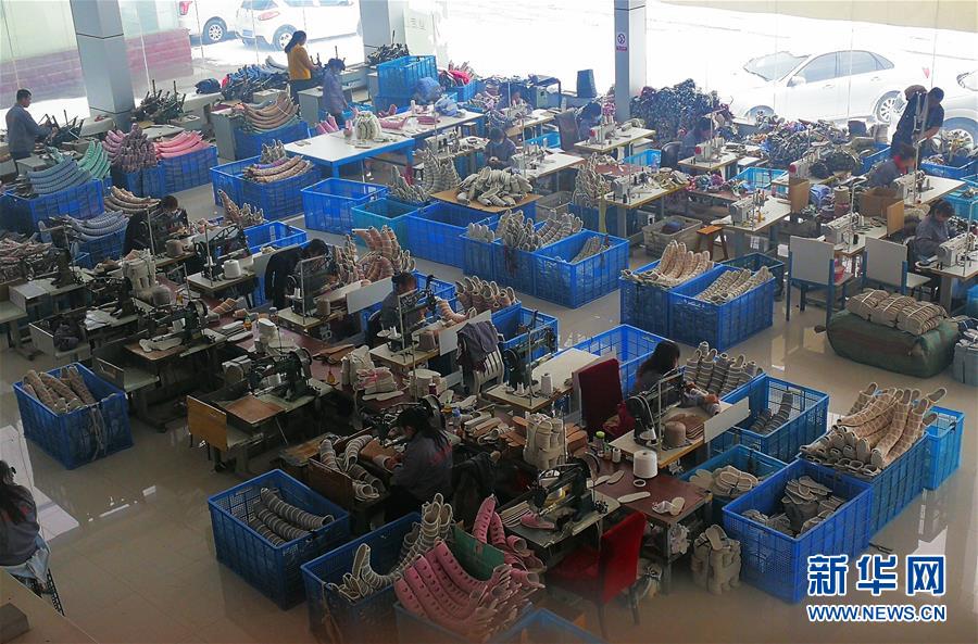 （脫貧攻堅(jiān)&middot;圖文互動(dòng)）（4）抓心勁兒，增后勁兒&mdash;&mdash;內(nèi)蒙古產(chǎn)業(yè)扶貧見聞