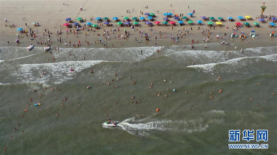 （壯麗70年 奮斗新時代&mdash;&mdash;推動高質(zhì)量發(fā)展調(diào)研行&middot;圖文互動）（3）近海能看鯨魚白海豚，廣西這片濱海旅游勝地啥來頭？