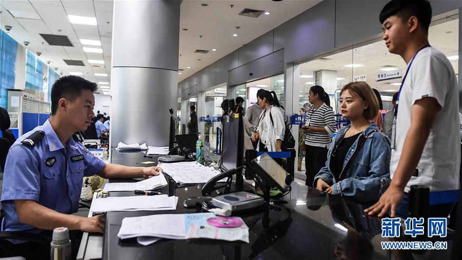 （壯麗70年 奮斗新時(shí)代&mdash;&mdash;推動高質(zhì)量發(fā)展調(diào)研行&middot;圖文互動）（5）近海能看鯨魚白海豚，廣西這片濱海旅游勝地啥來頭？