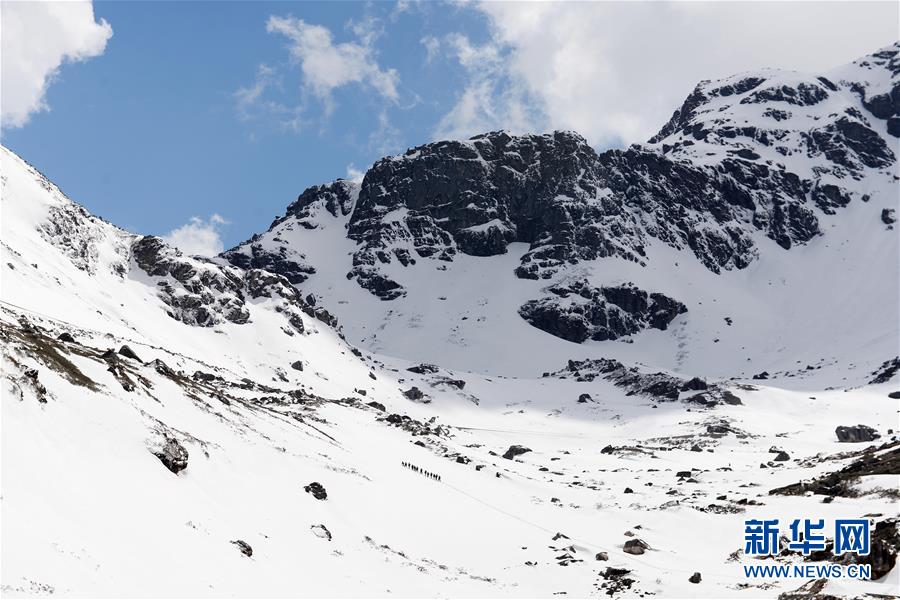 （壯麗70年&middot;奮斗新時代&middot;圖文互動）（2）書寫在云端上的忠誠&mdash;&mdash;卓拉哨所官兵衛(wèi)國戍邊記事