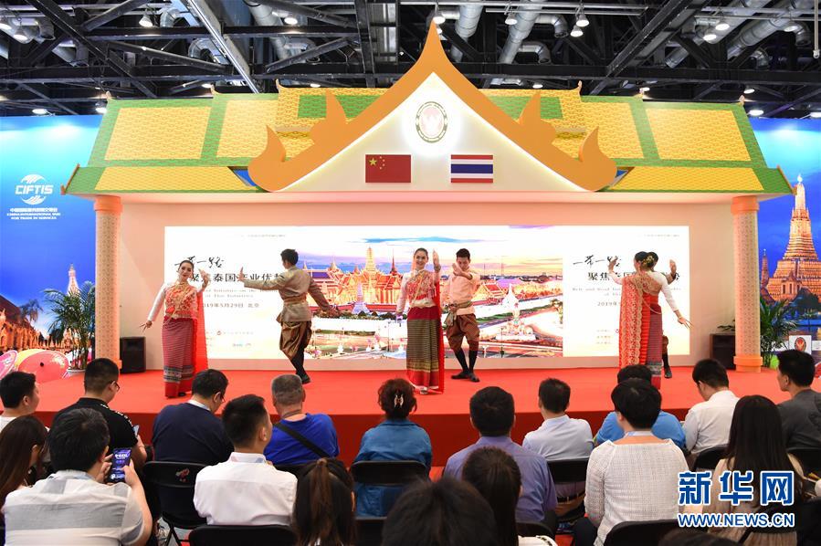 (新華全媒頭條·圖文互動(dòng))(4)風(fēng)勁帆懸 百舸爭(zhēng)流——從“京交會(huì)”看中國經(jīng)濟(jì)潛力和前景