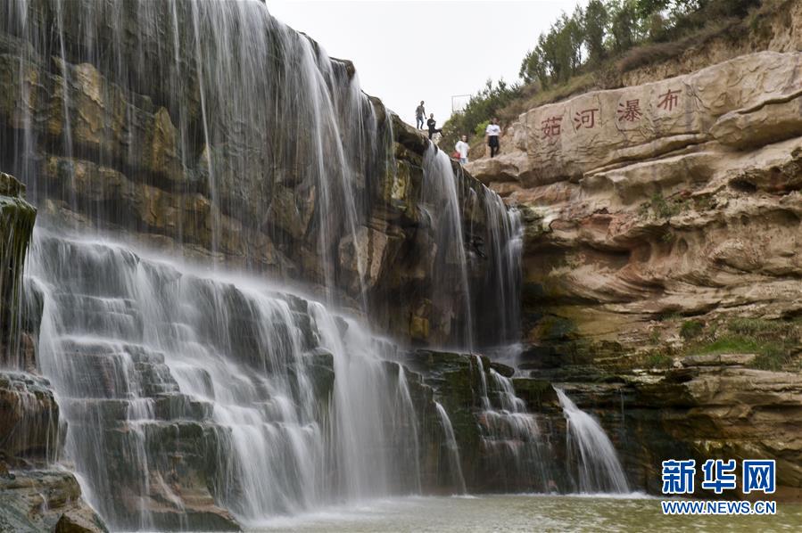 （新華全媒頭條&middot;壯麗70年&middot;奮斗新時(shí)代&middot;圖文互動(dòng)）（3）中國(guó)減貧的西海固報(bào)告