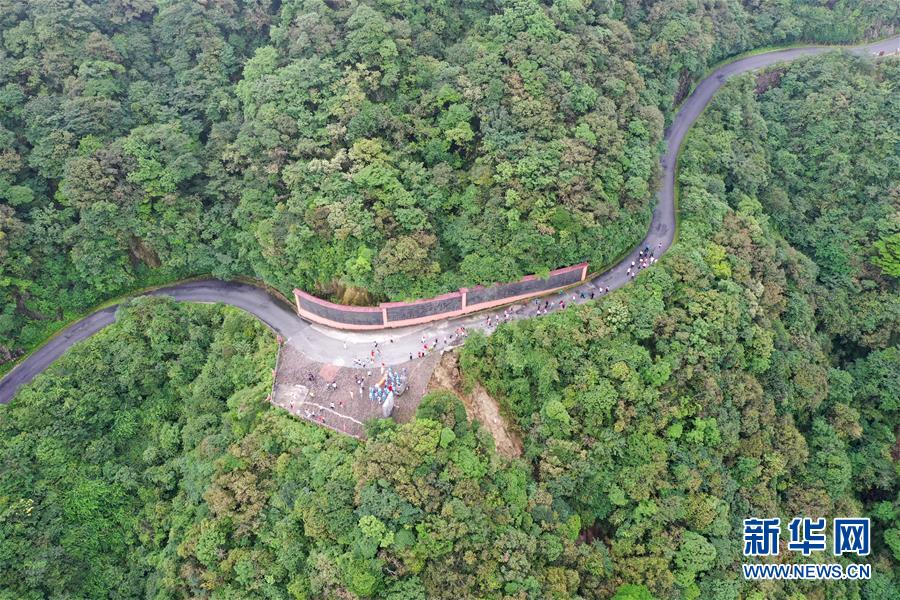 （壯麗70年&middot;奮斗新時(shí)代&mdash;&mdash;記者再走長(zhǎng)征路&middot;圖文互動(dòng)）（4）歷盡苦難而淬火成鋼&mdash;&mdash;紅軍為什么能沖出絕境？