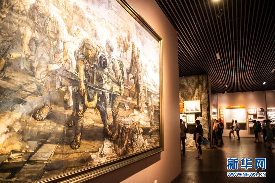 (壯麗70年·奮斗新時代——記者再走長征路·圖文互動)(5)歷史在這里轉(zhuǎn)折:探訪遵義會議會址