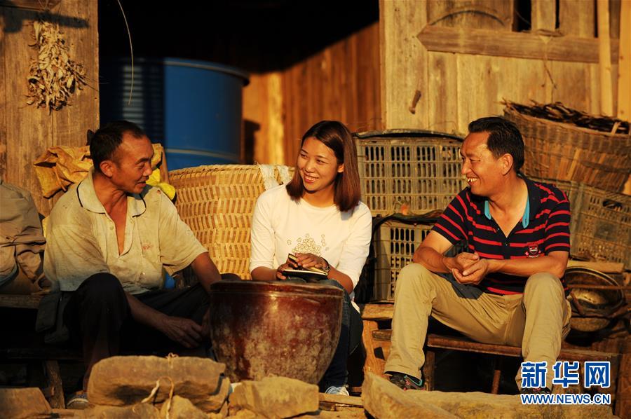 （新華全媒頭條&middot;圖文互動(dòng)）（8）咱們村里的年輕人&mdash;&mdash;記奮戰(zhàn)在貴州脫貧攻堅(jiān)一線的青年