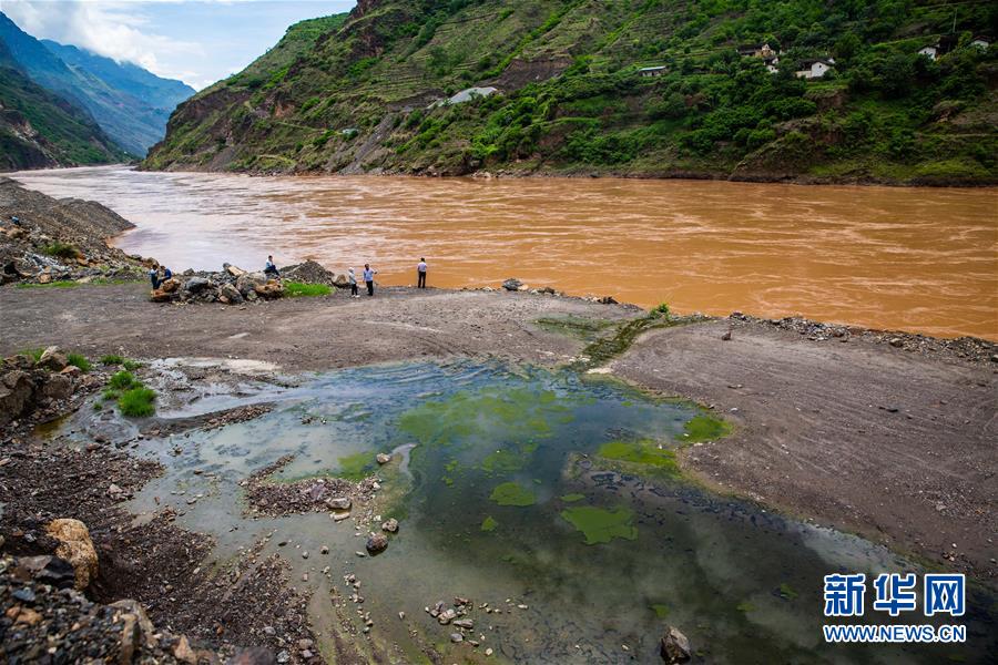 （壯麗70年&middot;奮斗新時(shí)代&mdash;&mdash;記者再走長征路&middot;圖文互動(dòng)）（1）七天七夜，驚心動(dòng)魄&mdash;&mdash;皎平渡口永不消失的紅色記憶
