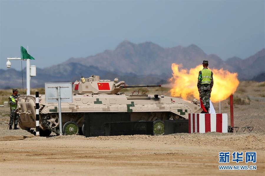 (圖文互動)(6)“國際軍事比賽-2019”:中國參賽隊刷新“蘇沃洛夫突擊”步戰(zhàn)車組單車賽紀錄