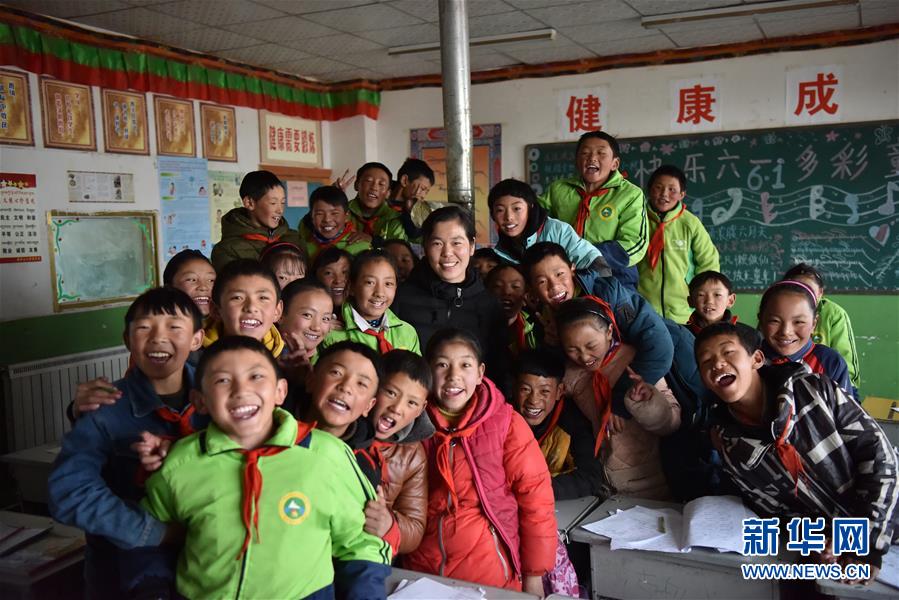 （不忘初心、牢記使命&middot;圖文互動(dòng)）（3）青春之花綻放五千米云端&mdash;&mdash;記扎根海拔最高縣小學(xué)教師夫妻杜安東、曹曉花