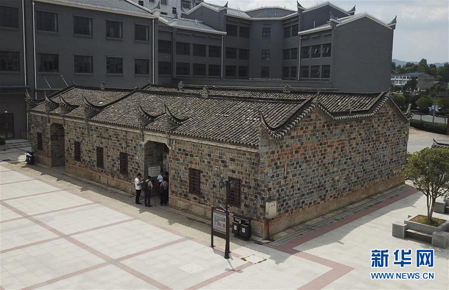 （新華全媒頭條&middot;壯麗70年&middot;奮斗新時代&mdash;&mdash;記者再走長征路&middot;圖文互動）（2）紅色星火的人民力量&mdash;&mdash;大別山走出兩支紅軍隊(duì)伍的歷史啟示