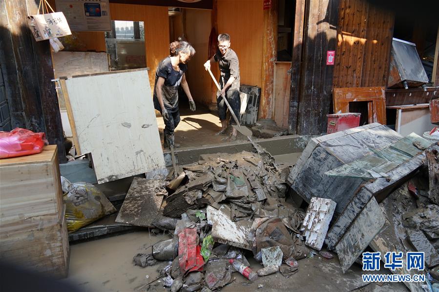 （關(guān)注&ldquo;利奇馬&rdquo;&middot;圖文互動(dòng)）（4）古城洪災(zāi) 八方馳援&mdash;&mdash;洪水災(zāi)害下的浙江臨?，F(xiàn)場(chǎng)目擊