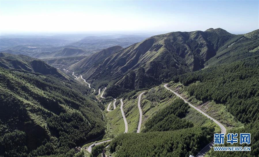 （新華全媒頭條&middot;壯麗70年&middot;奮斗新時(shí)代&mdash;&mdash;記者再走長征路&middot;圖文互動）（9）凝聚起救亡圖存的磅礴力量&mdash;&mdash;追記紅軍長征大會師