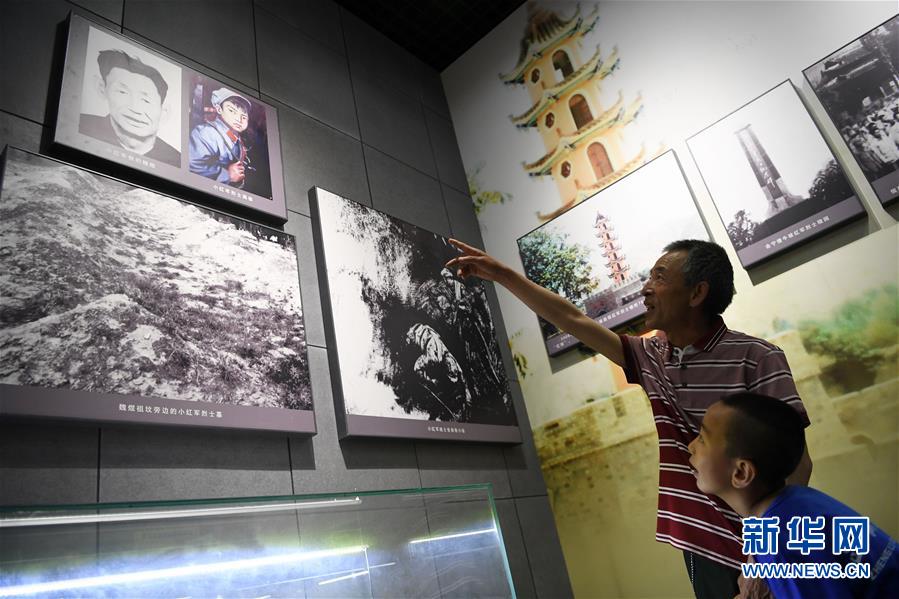 （新華全媒頭條&middot;壯麗70年&middot;奮斗新時(shí)代&mdash;&mdash;記者再走長征路&middot;圖文互動）（11）凝聚起救亡圖存的磅礴力量&mdash;&mdash;追記紅軍長征大會師