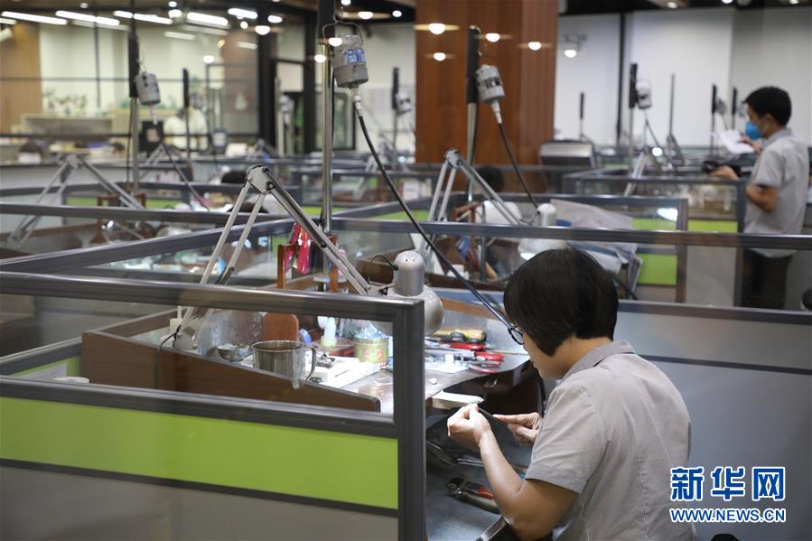 (新華全媒頭條·圖文互動)(6)以高質(zhì)量發(fā)展理念破解難題——廣東順德村級工業(yè)園改造實(shí)錄