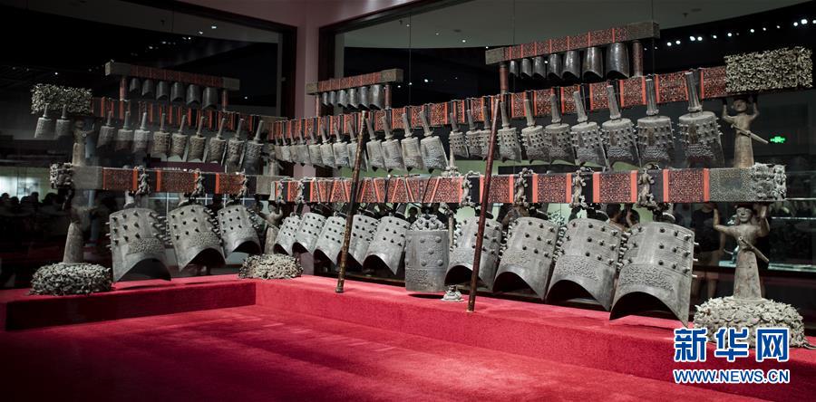 (新華調(diào)查·新中國考古重大發(fā)現(xiàn)·圖文互動(dòng))(1)“音樂寶藏”曾侯乙墓:“爆款”的中華文明悅耳之音