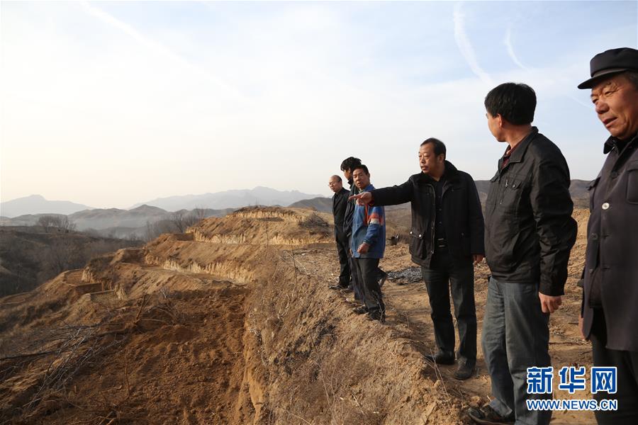 (新華全媒頭條·圖文互動)(12)凝聚民族復(fù)興的精神偉力——以習(xí)近平同志為核心的黨中央重視思想道德建設(shè)關(guān)心關(guān)愛道德模范紀實