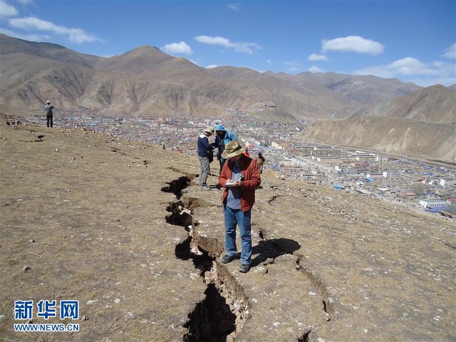 （新華全媒頭條&middot;圖文互動(dòng)）（6）迸發(fā)生命的無(wú)限熾熱&mdash;&mdash;構(gòu)造地質(zhì)學(xué)家李德威的赤子之歌