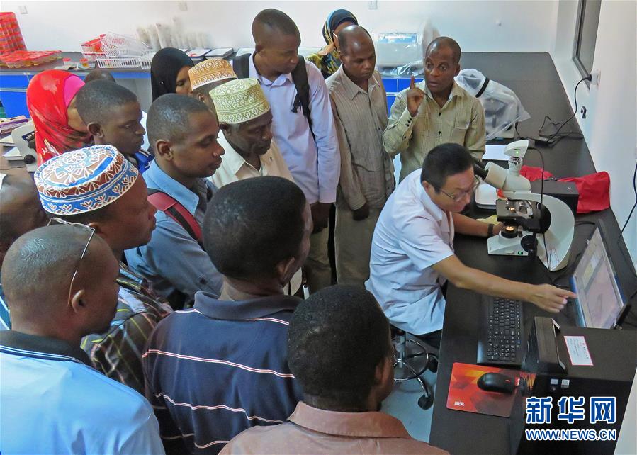 （紅土地&ldquo;往事新說(shuō)&rdquo;&middot;圖文互動(dòng)）（5）昔日送&ldquo;瘟神&rdquo;  今朝健康促小康