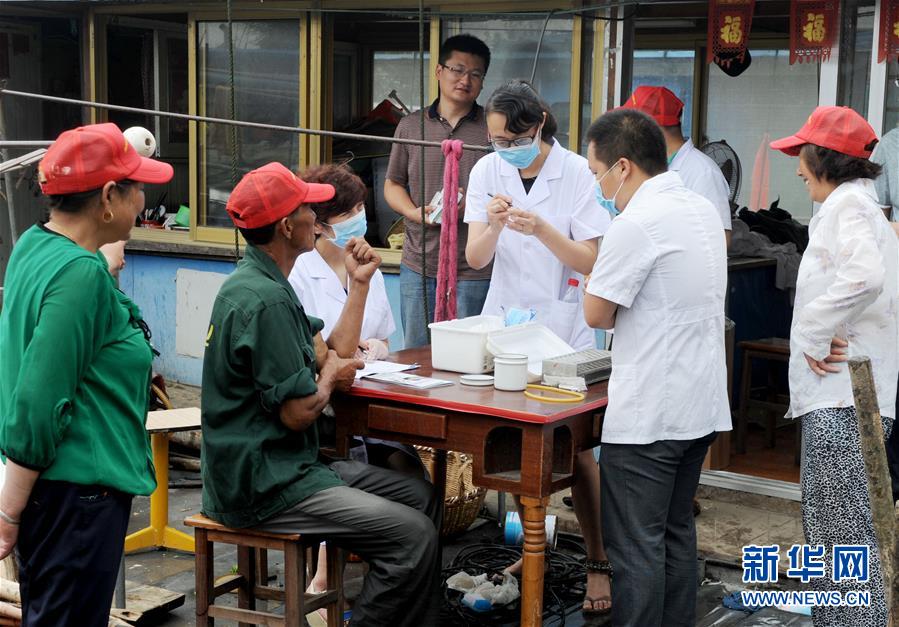 (紅土地“往事新說(shuō)”·圖文互動(dòng))(9)昔日送“瘟神” 今朝健康促小康