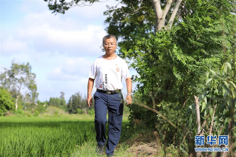 （不忘初心、牢記使命&middot;圖文互動(dòng)）（3）&ldquo;上天入地&rdquo;也要帶領(lǐng)鄉(xiāng)親脫貧&mdash;&mdash;記廣東那毛村駐村第一書(shū)記彭彬