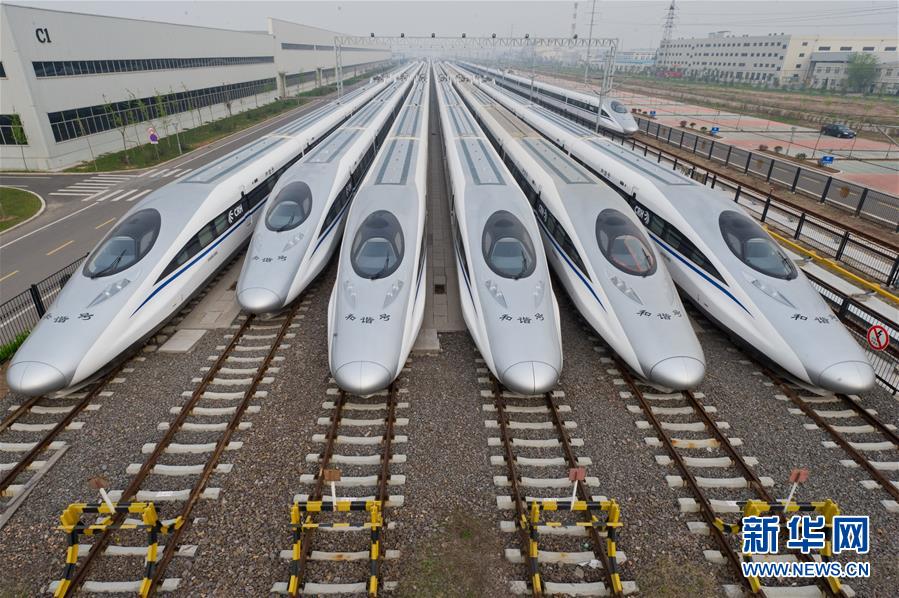 （新華全媒頭條&middot;圖文互動）（18）天翻地覆慨而慷&mdash;&mdash;從慶祝中華人民共和國成立70周年大型成就展看新中國光輝歷程