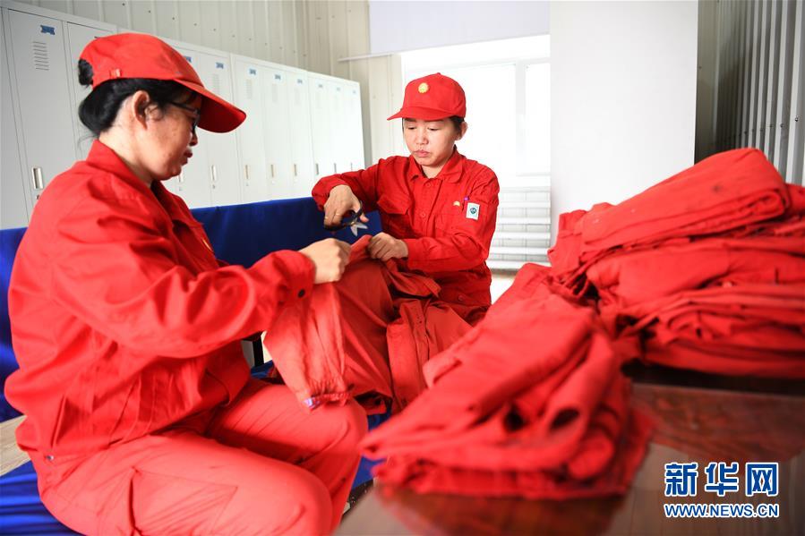 （圖文互動(dòng)）（4）當(dāng)好標(biāo)桿旗幟 建設(shè)百年油田&mdash;&mdash;寫在大慶油田發(fā)現(xiàn)60周年之際