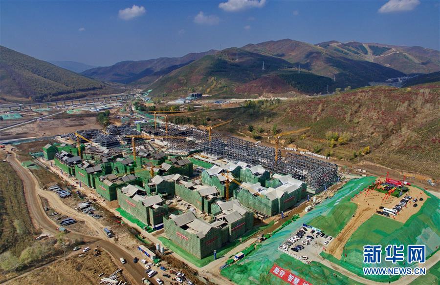 （體育）（2）2022年北京冬奧會張家口冬奧村主體結(jié)構正式封頂