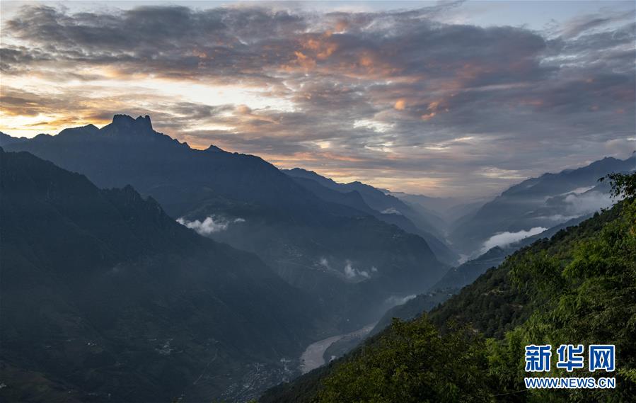 (新華全媒頭條·決戰(zhàn)決勝脫貧攻堅·圖文互動)(11)為了人與自然和諧共生——云南“三江并流”地區(qū)決戰(zhàn)精準脫貧的“生態(tài)畫卷”