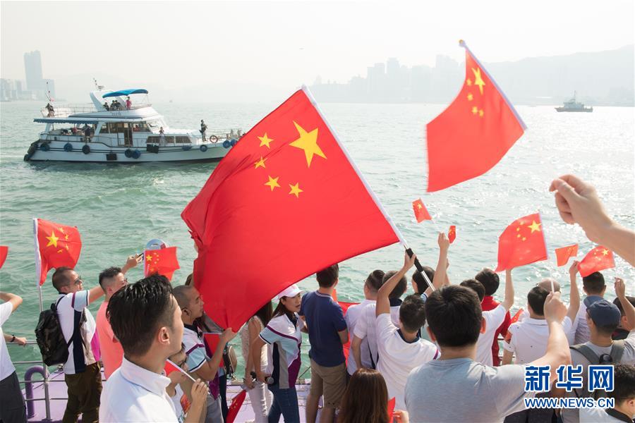 （新華全媒頭條&middot;圖文互動(dòng)）（16）凝聚愛(ài)國(guó)主義的磅礴力量！&mdash;&mdash;新中國(guó)成立70周年盛典啟示錄