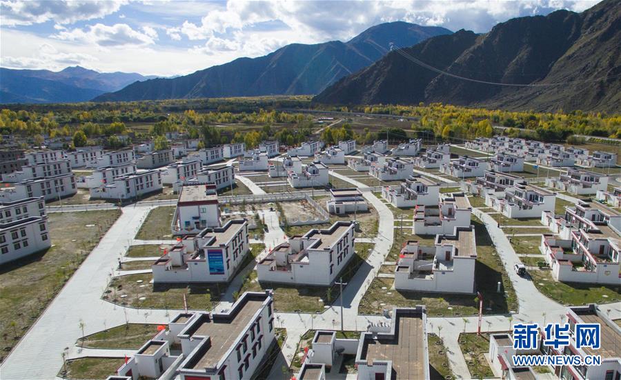 (新華全媒頭條·決戰(zhàn)決勝脫貧攻堅(jiān)·圖文互動(dòng))(7)歷史的決戰(zhàn) 偉大的創(chuàng)舉——“世界屋脊”上的反貧困奇跡