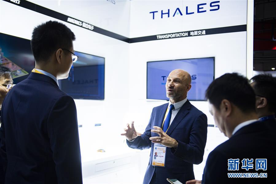 (新華全媒頭條·圖文互動(dòng))(6)共襄盛舉 共享未來——與會(huì)人士熱議習(xí)近平主席在第二屆中國國際進(jìn)口博覽會(huì)上的主旨演講