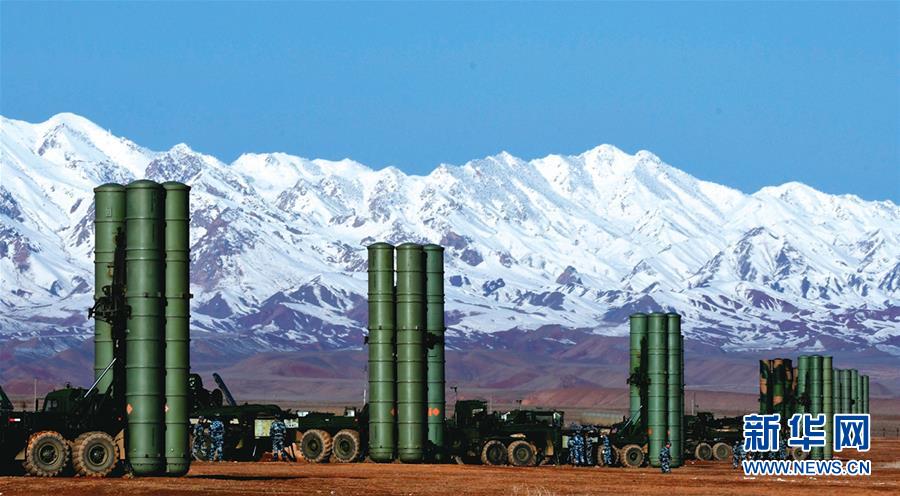 （新華全媒頭條&middot;人民空軍70年&middot;圖文互動(dòng)）（6）陽光照耀奮飛的航程&mdash;&mdash;黨中央、中央軍委和習(xí)主席關(guān)心人民空軍建設(shè)發(fā)展紀(jì)實(shí)