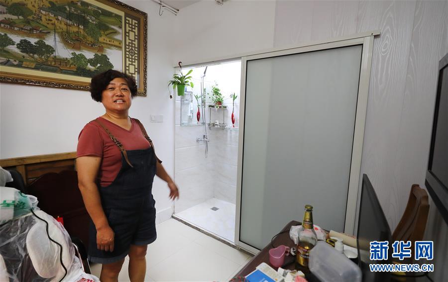 （新華全媒頭條&middot;圖文互動(dòng)）（8）上海：&ldquo;三只桶&rdquo;里看變化