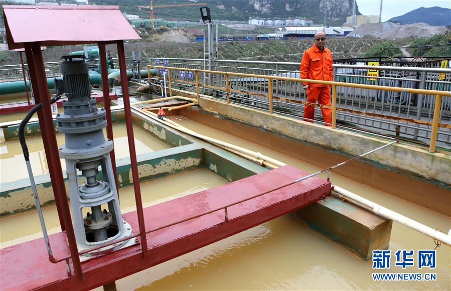 （四中全會(huì)精神在基層&middot;圖文互動(dòng)）（3）烏江清，貴州興&mdash;&mdash;貴州第一大河烏江治污記