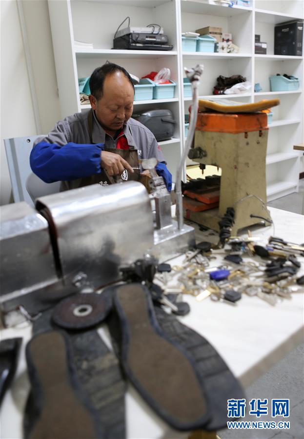 (新華全媒頭條·圖文互動(dòng))(5)黨建引領(lǐng)“共建共治共享”——超大城市社會(huì)治理體系和治理能力現(xiàn)代化的“成都探索”