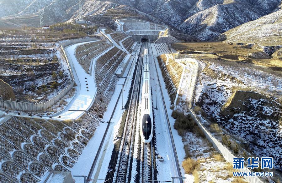 （新華全媒頭條&middot;圖文互動）（12）百年跨越，逐夢京張&mdash;&mdash;寫在京張高鐵開通暨中國高鐵突破3.5萬公里之際