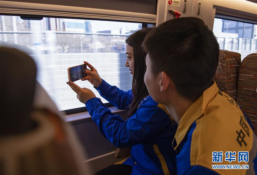 （新華全媒頭條&middot;圖文互動）（14）百年跨越，逐夢京張&mdash;&mdash;寫在京張高鐵開通暨中國高鐵突破3.5萬公里之際