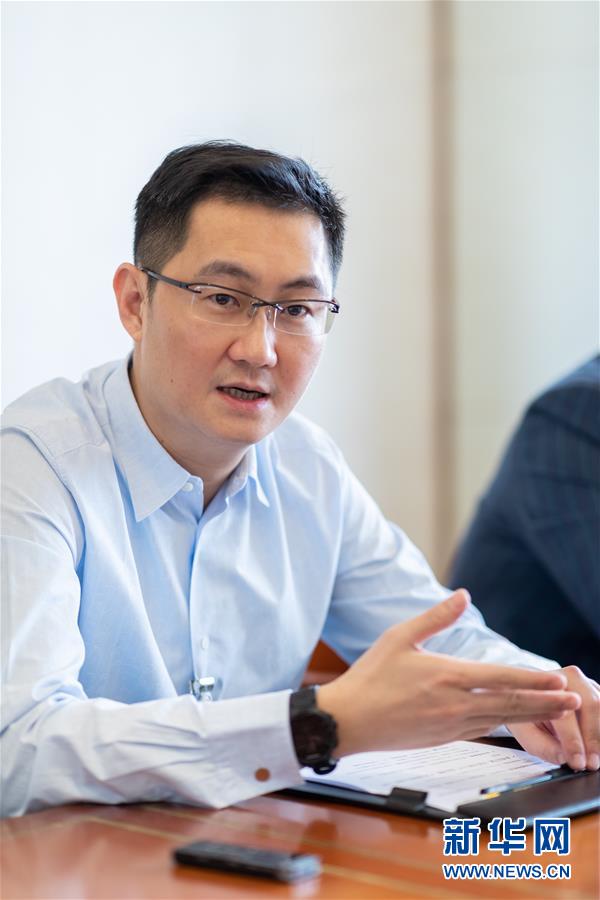 （兩會人物&middot;圖文互動）專訪馬化騰：&ldquo;互聯(lián)網(wǎng)的下半場屬于產(chǎn)業(yè)互聯(lián)網(wǎng)&rdquo;