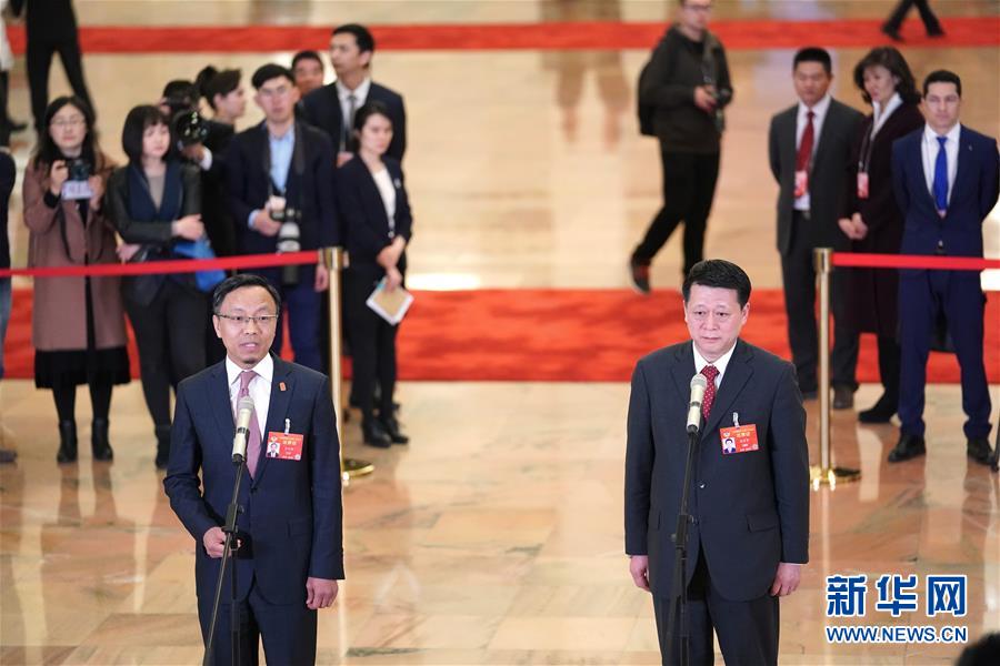 （兩會&middot;面對面）（11）全國政協(xié)委員接受采訪