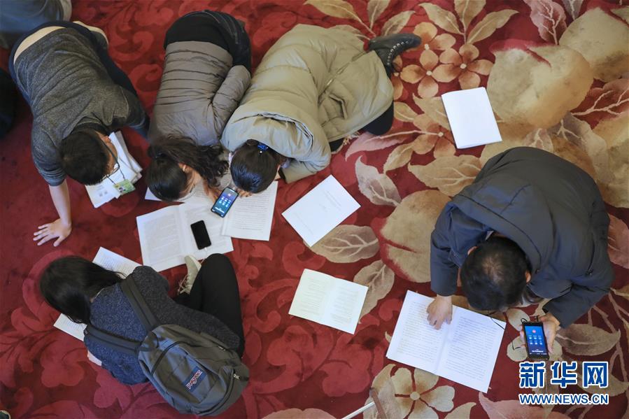 （新華全媒頭條&middot;圖文互動(dòng)）（4）2019&mdash;&mdash;春天里的中國兩會(huì)故事