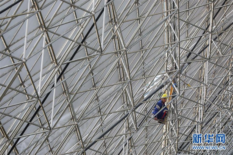 （新華全媒頭條&middot;圖文互動(dòng)）（14）星辰大海，才是它的征途&mdash;&mdash;&ldquo;中國天眼&rdquo;通過國家驗(yàn)收正式開放運(yùn)行