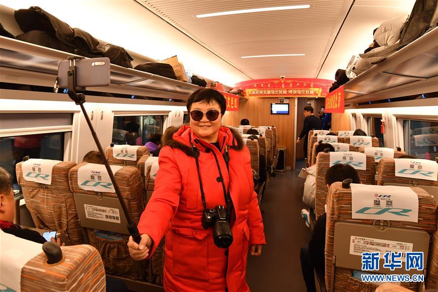 （新華全媒頭條&middot;圖文互動）（6）草原高鐵乘風(fēng)來 北疆唱響新&ldquo;贊歌&rdquo;