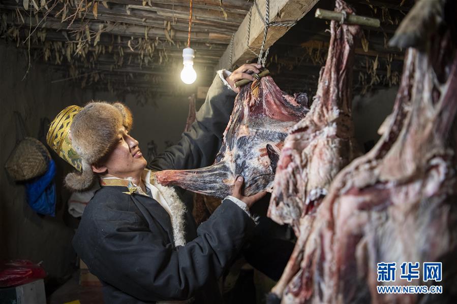 (新春走基層·圖文互動)(2)守土與鄉(xiāng)愁——走進(jìn)珠峰腳下的村莊