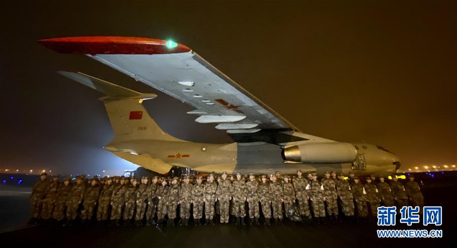 （新華全媒頭條&middot;圖文互動）（5）新華社評論員：危難時刻，黨員干部要挺身而出&mdash;&mdash;論堅決打贏疫情防控阻擊戰(zhàn)