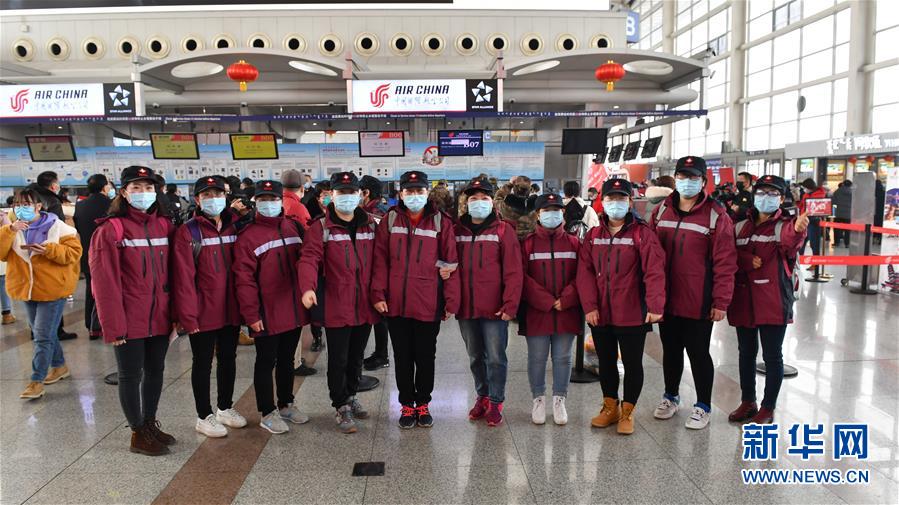 （新華全媒頭條&middot;圖文互動）（5）黨旗，高高飄揚(yáng)在防控疫情斗爭第一線&mdash;&mdash;各級黨組織和廣大黨員干部投身疫情防控阻擊戰(zhàn)紀(jì)實