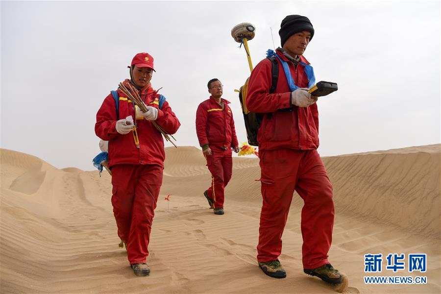 （新春走基層&middot;圖文互動(dòng)）（14）寒冬里，&ldquo;沙漠玫瑰&rdquo;猶自綻放