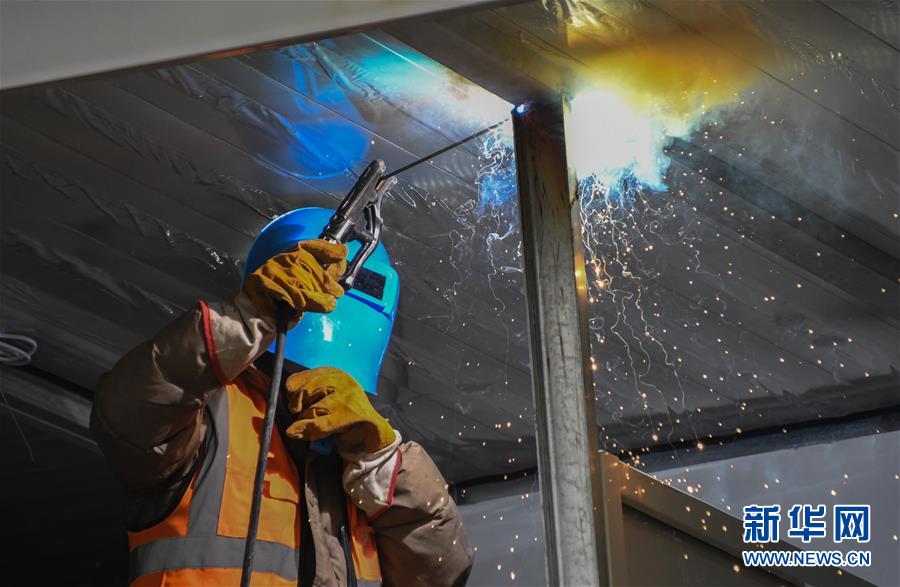 （新華全媒頭條&middot;圖文互動）（14）&ldquo;火神&rdquo;戰(zhàn)瘟神&mdash;&mdash;火神山醫(yī)院10天落成記
