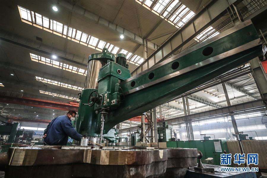 (圖文互動)(6)科學(xué)有序開復(fù)工 政企攜手渡難關(guān)——東北部分重點企業(yè)開復(fù)工見聞