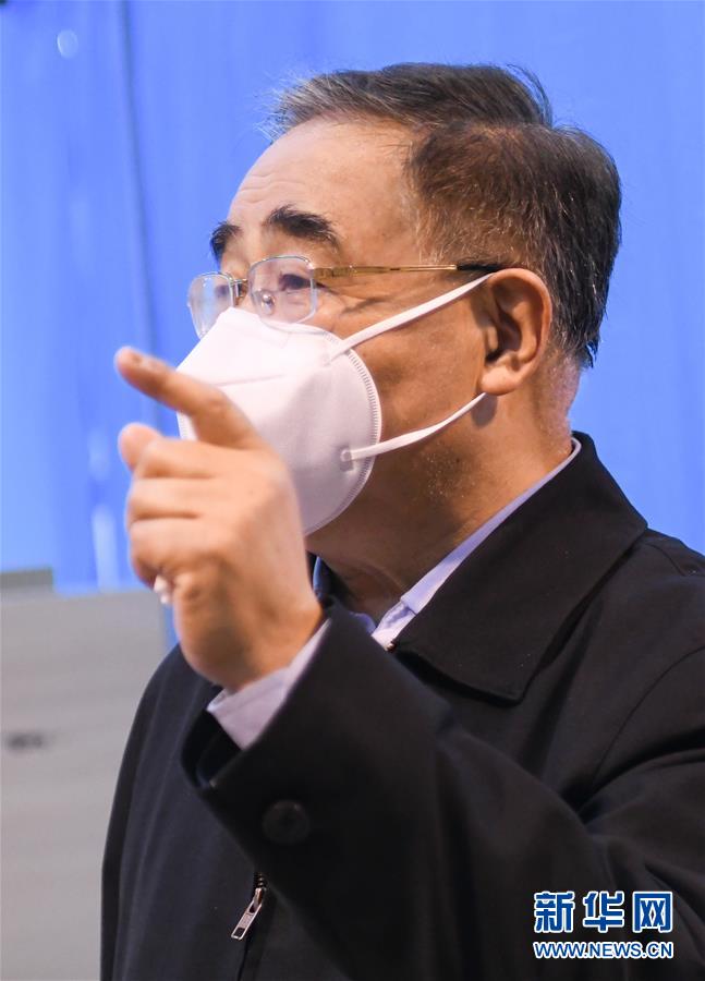 （聚焦疫情防控&middot;圖文互動(dòng)）（4）&ldquo;治療輕癥患者中西醫(yī)結(jié)合很有效，不鼓勵(lì)人人吃藥來(lái)預(yù)防&rdquo;&mdash;&mdash;專訪中國(guó)工程院院士、天津中醫(yī)藥大學(xué)校長(zhǎng)張伯禮