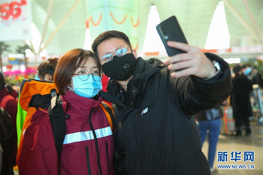 (聚焦疫情防控·圖文互動)(1)十送醫(yī)護(hù)“戰(zhàn)士”下荊楚——遼寧醫(yī)療隊(duì)馳援湖北群像掃描