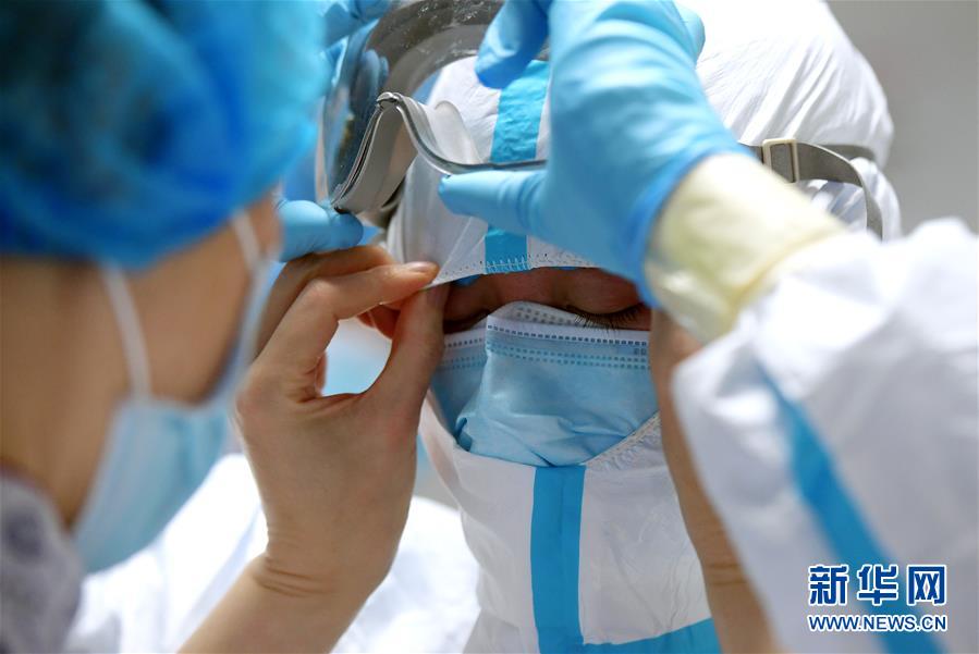 （新華全媒頭條&middot;圖文互動）（10）&ldquo;與國家同舟，與人民共濟&rdquo;&mdash;&mdash;新冠肺炎重癥救治同濟醫(yī)院戰(zhàn)&ldquo;疫&rdquo;直擊